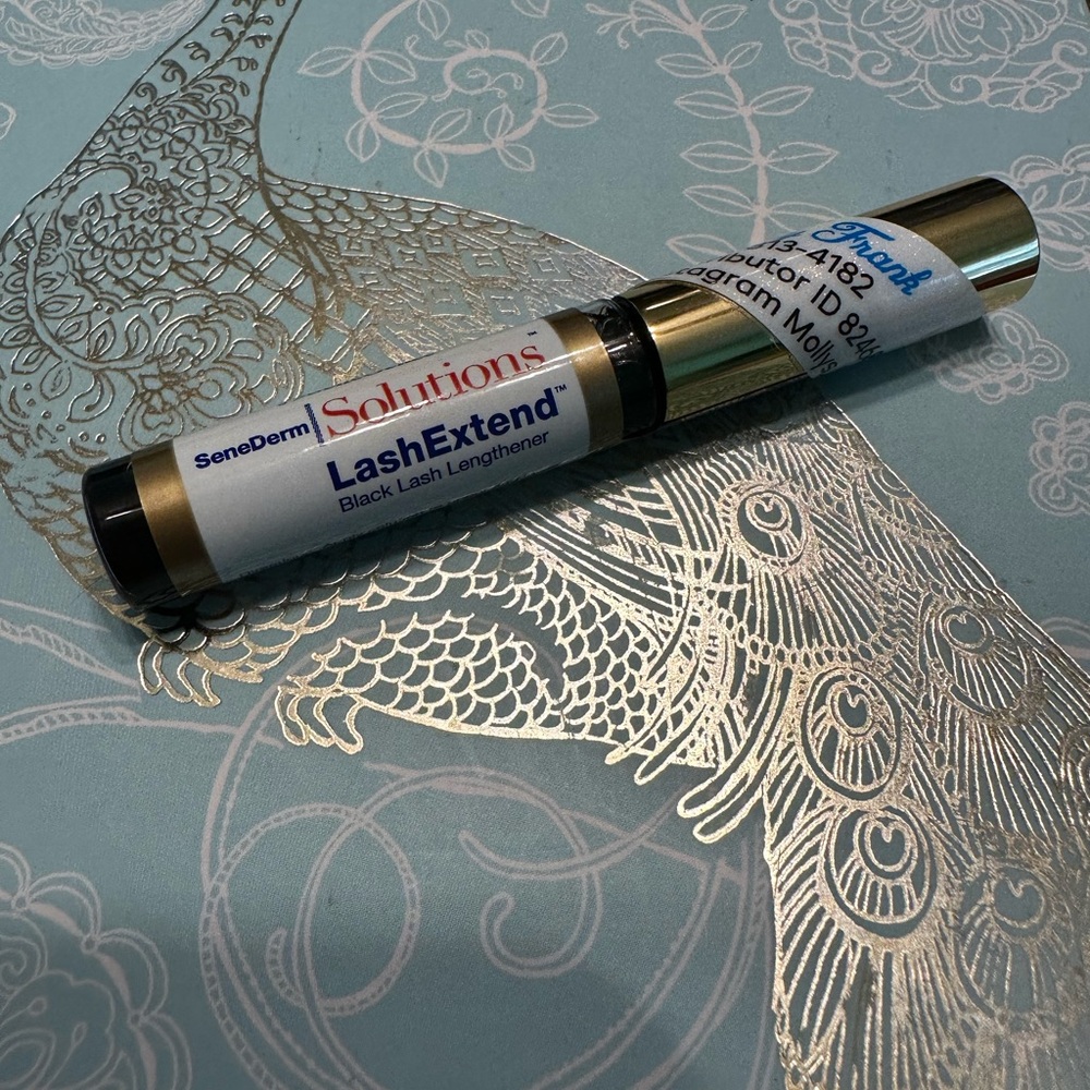 3/$30✨ LashExtend - Black Lash Lengthener - SeneGence SeneDerm Solutions